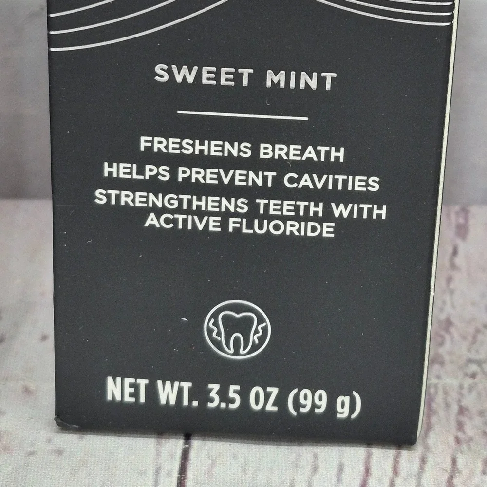 Evo Sensitive Anti-Cavity Fluoride Toothpaste Sweet Mint 3.5oz Lot of 3 Exp 2028